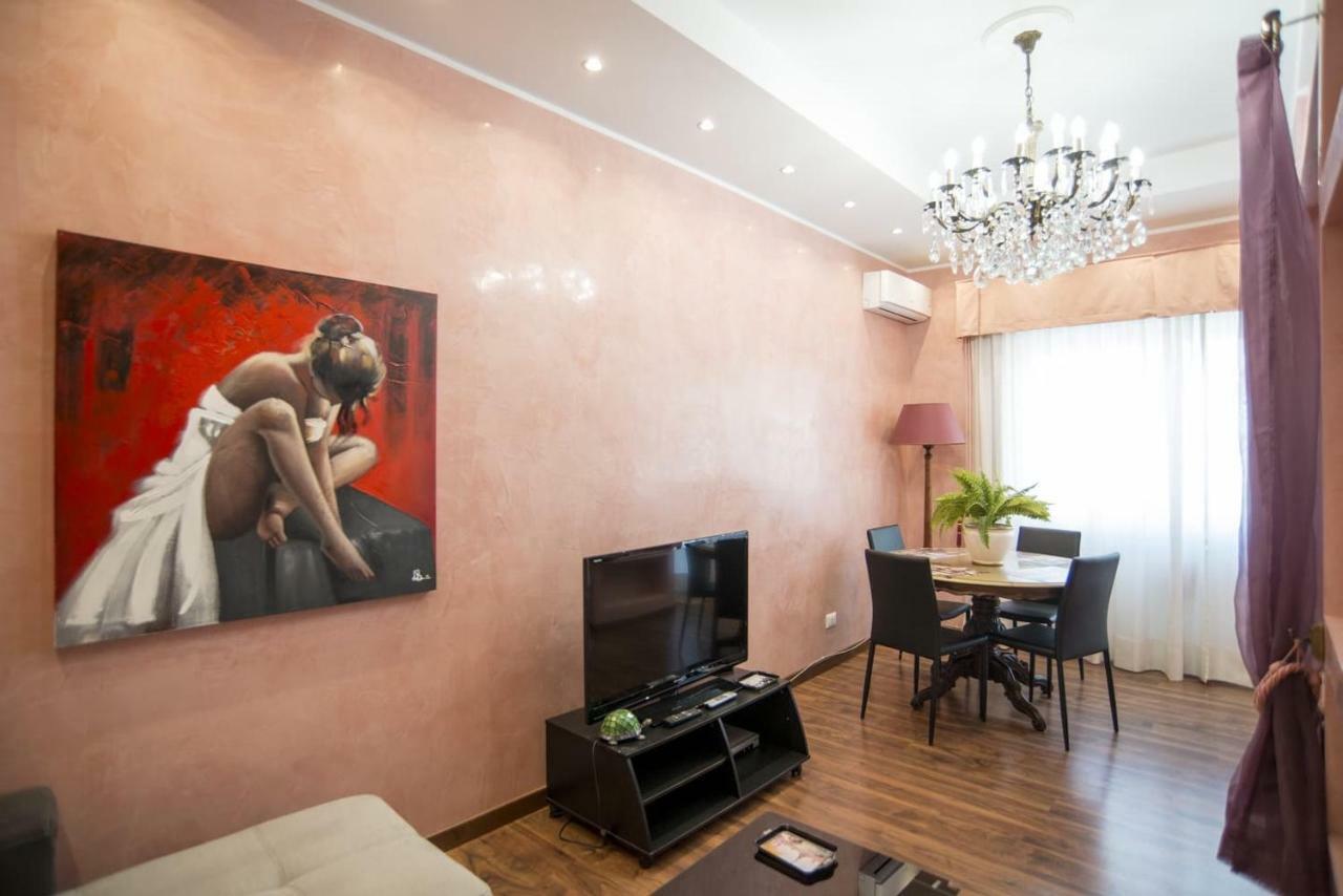 Stradivari Luxury Apartment Рим Экстерьер фото